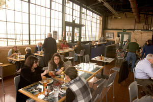 http://extras.mnginteractive.com/live/media/site568/2012/1130/20121130__ecct1206carteB02%7E1_300.JPG